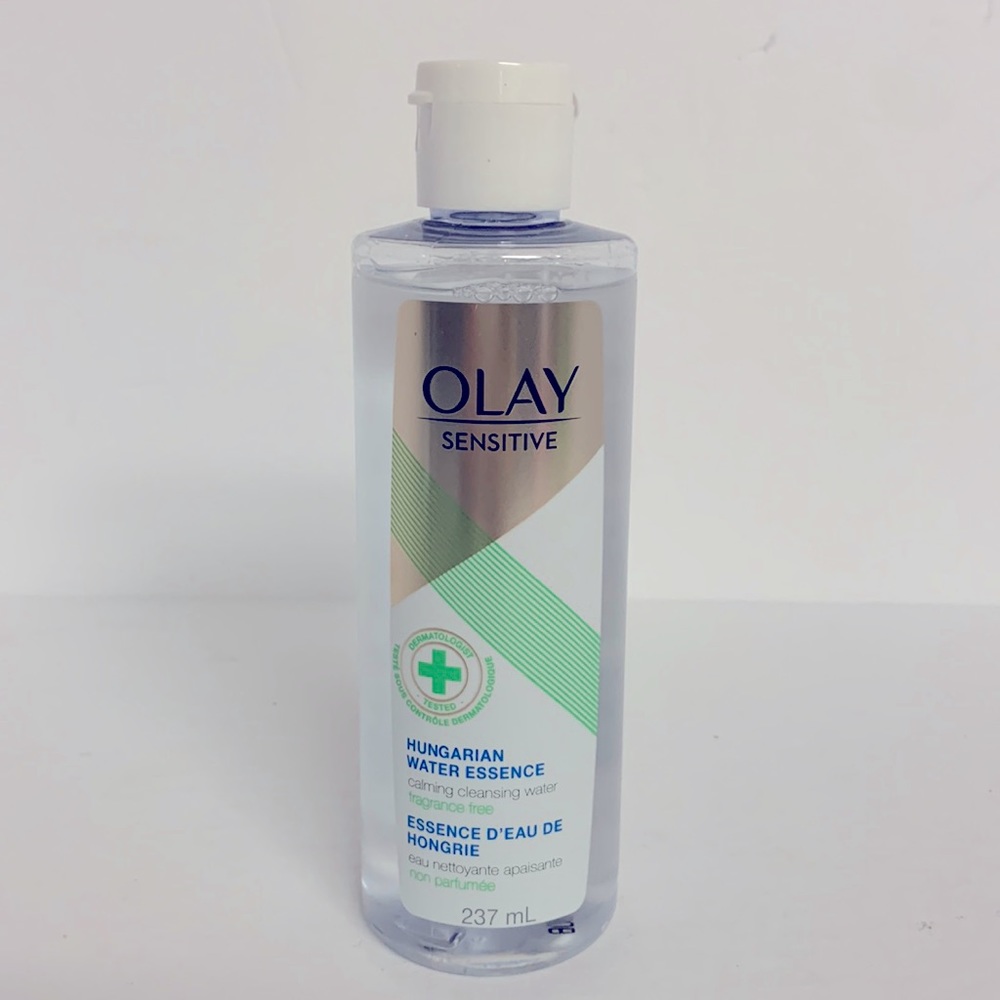 Olay Sensitive Cleansing Water with Hungarian Water Essence